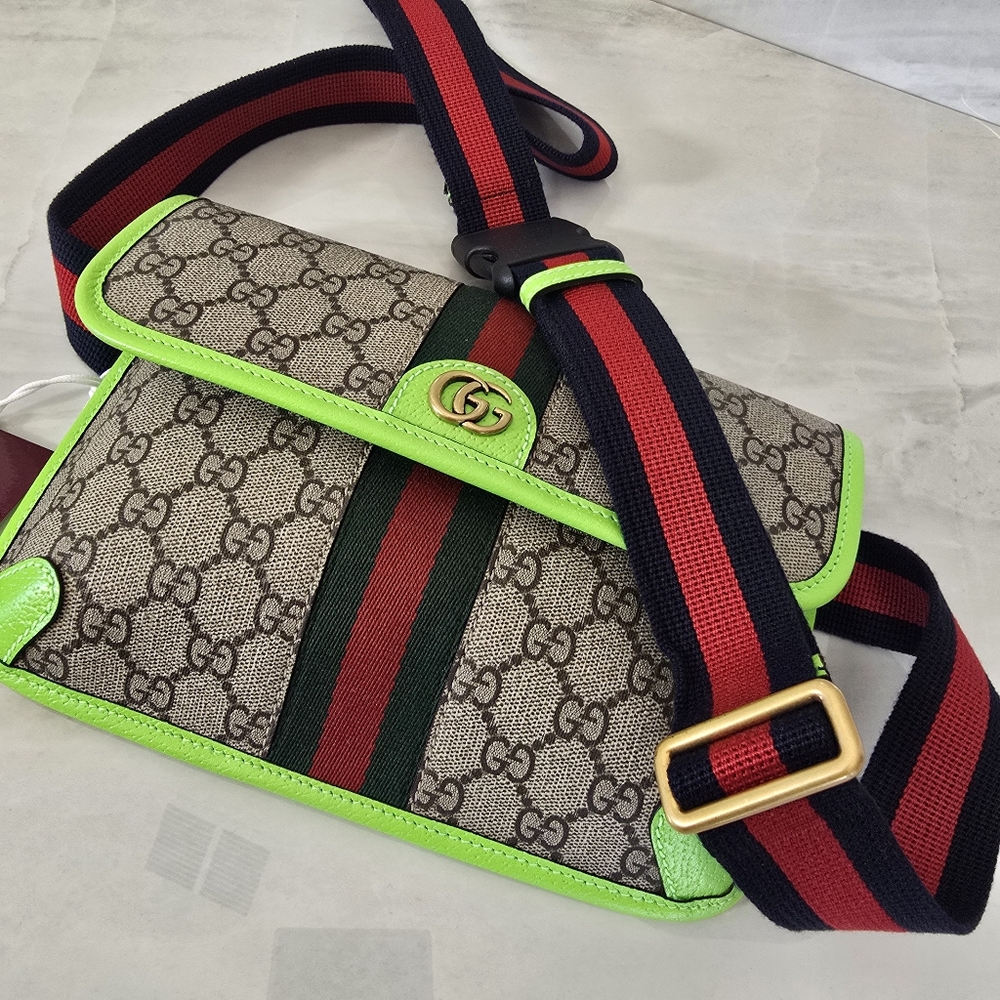 Gucci Crossbody/Belt Bag - Picture 5 of 9